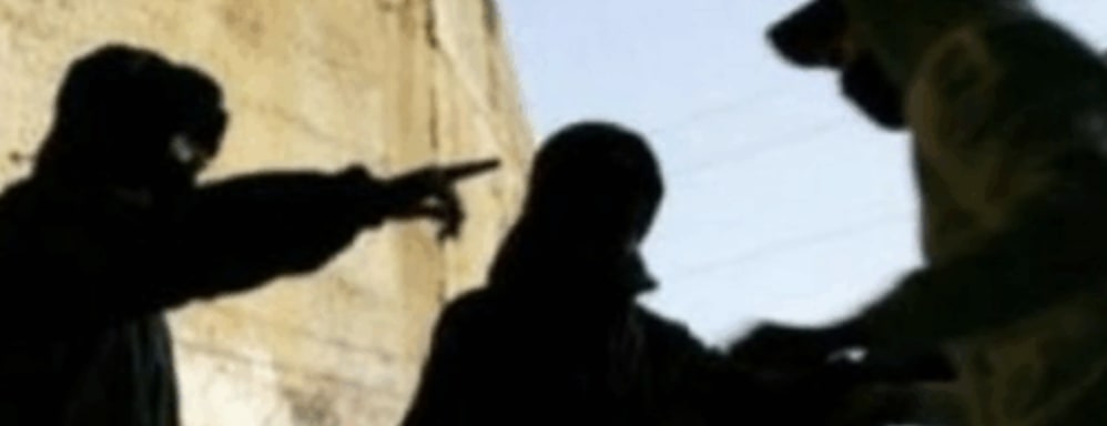 Ruba ad un giovane 1.500 euro e scappa dai domiciliari: arrestato un 23enne bresciano