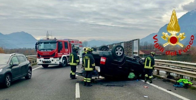 Sinistro a Pian Camuno: due le auto coinvolte, una si è ribaltata