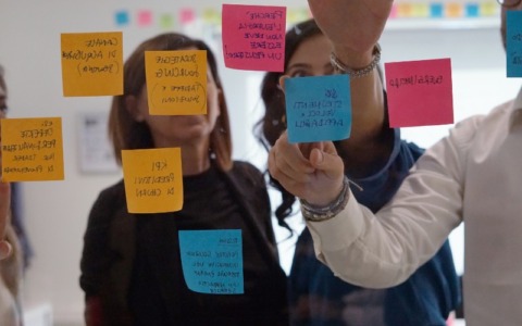 Lene, l’energia che cambia le regole: contratti luce e gas semplici, veloci e senza burocrazia