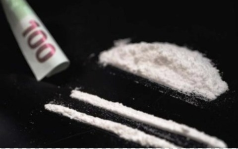 Cocaina e metanfetamina pronte per lo spaccio: denunciato 59enne