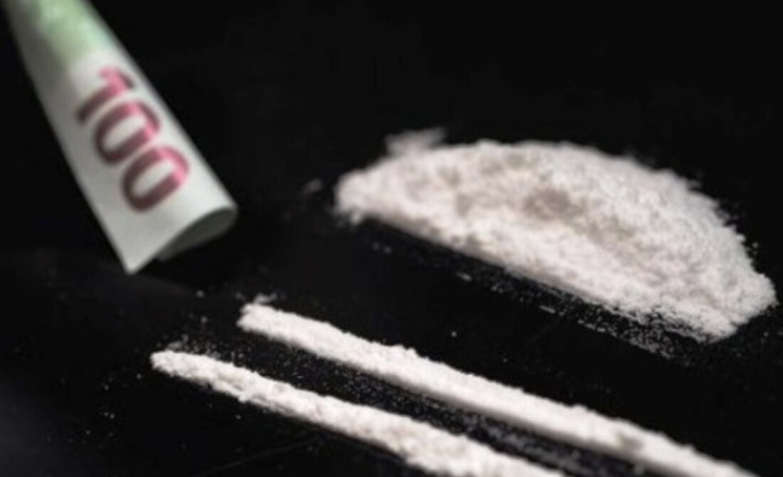 Arrestato per possesso di cocaina evade dai domiciliari, scattano nuovamente le manette