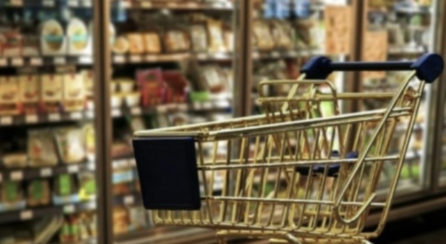 Furto al Lidl di via Zara a Brescia: due denunciati