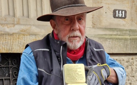 Gunter Demnig torna a Brescia per la posa di tre nuove pietre d’inciampo