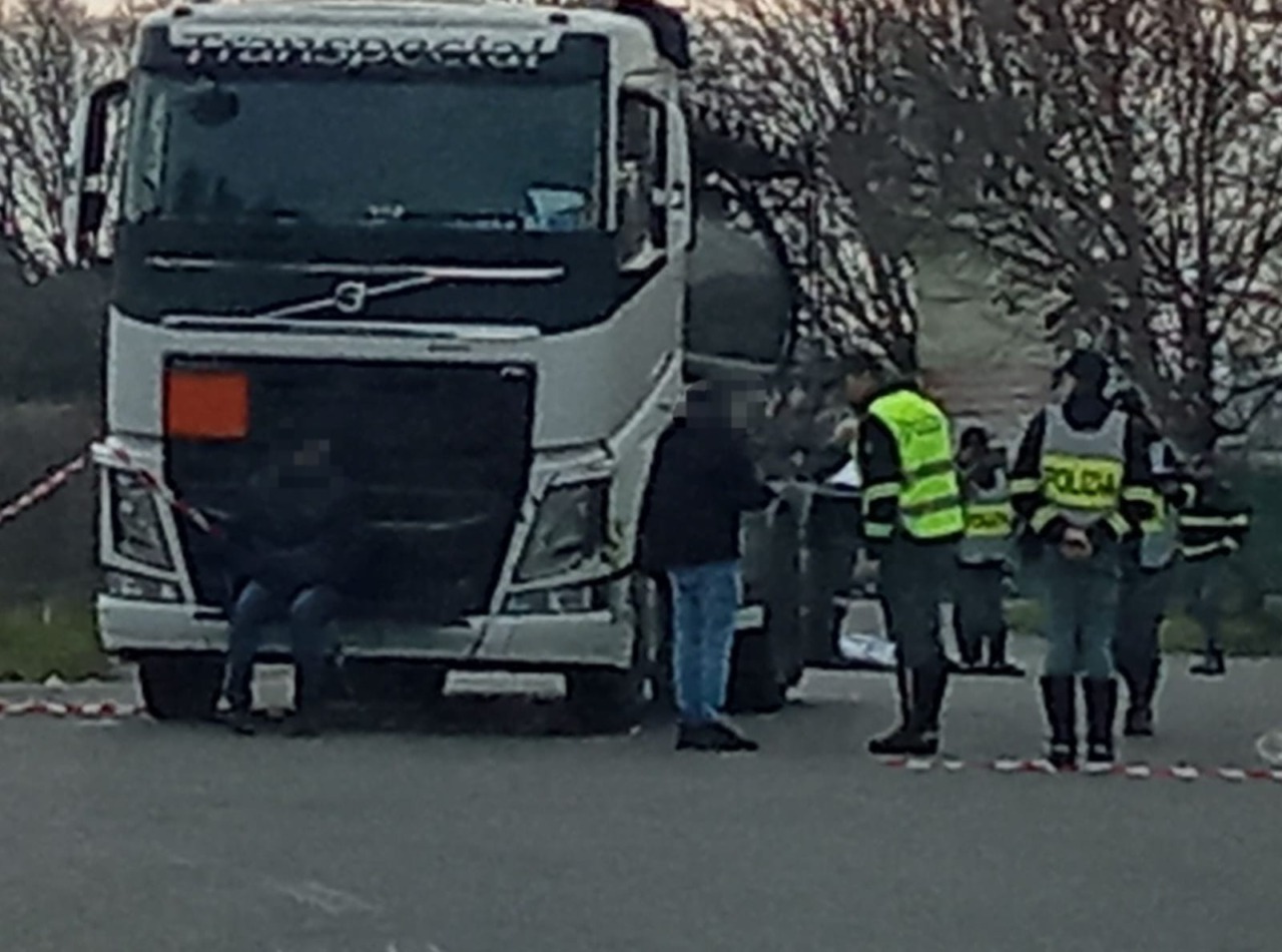 Investita da un mezzo pesante a Montichiari: muore una donna