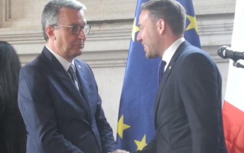 Mura: sette consiglieri si dimettono, nominato il commissario prefettizio