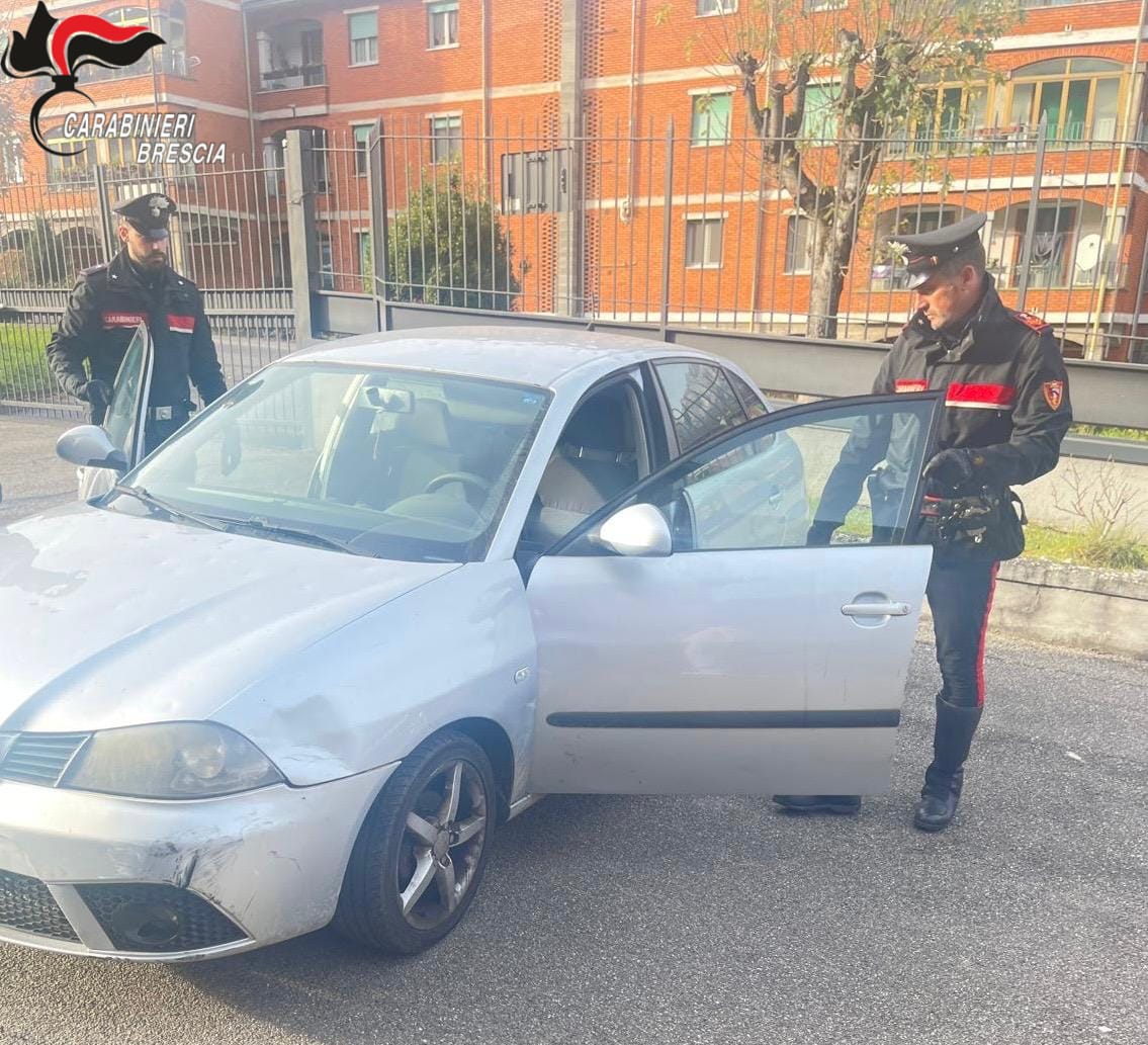 Nascondeva hashish e cocaina per poi rivenderle: in manette un 51enne