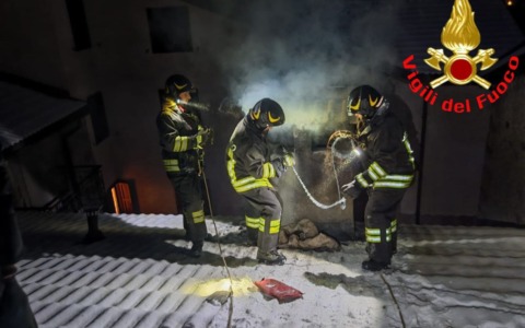 Ponte di Legno: a fuoco una canna fumaria