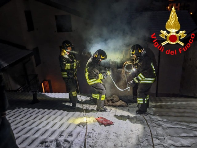 Ponte di Legno: a fuoco una canna fumaria