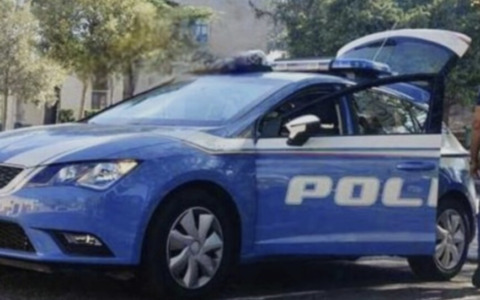 Rapina all’Esselunga di via Volta: arrestato un 39enne