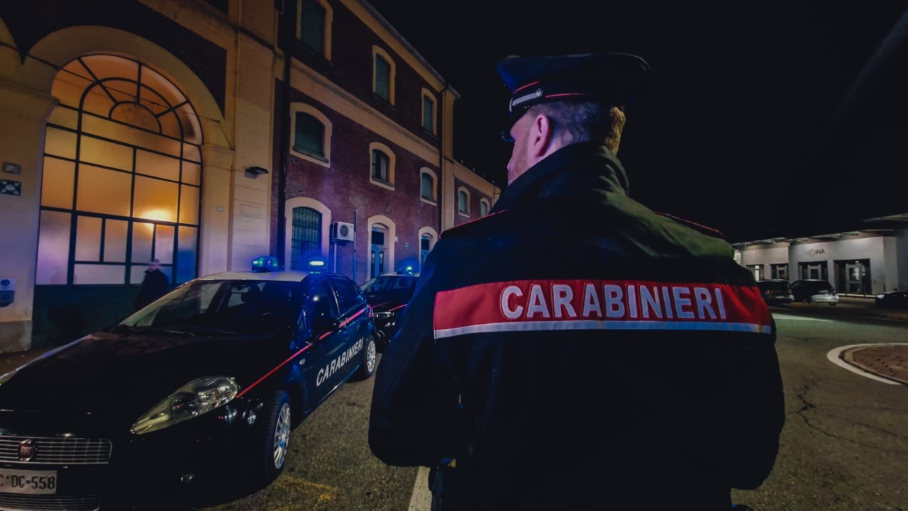 Ruba uno zaino con all’interno tablet e pc nella notte di Capodanno: negoziante denunciato per ricettazione