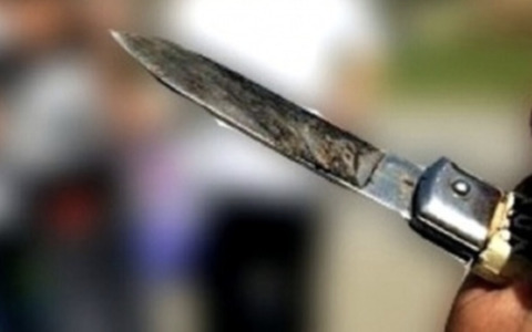 Violenta aggressione in via Milano: 55enne bresciano tenta di uccidere un uomo con un coltello