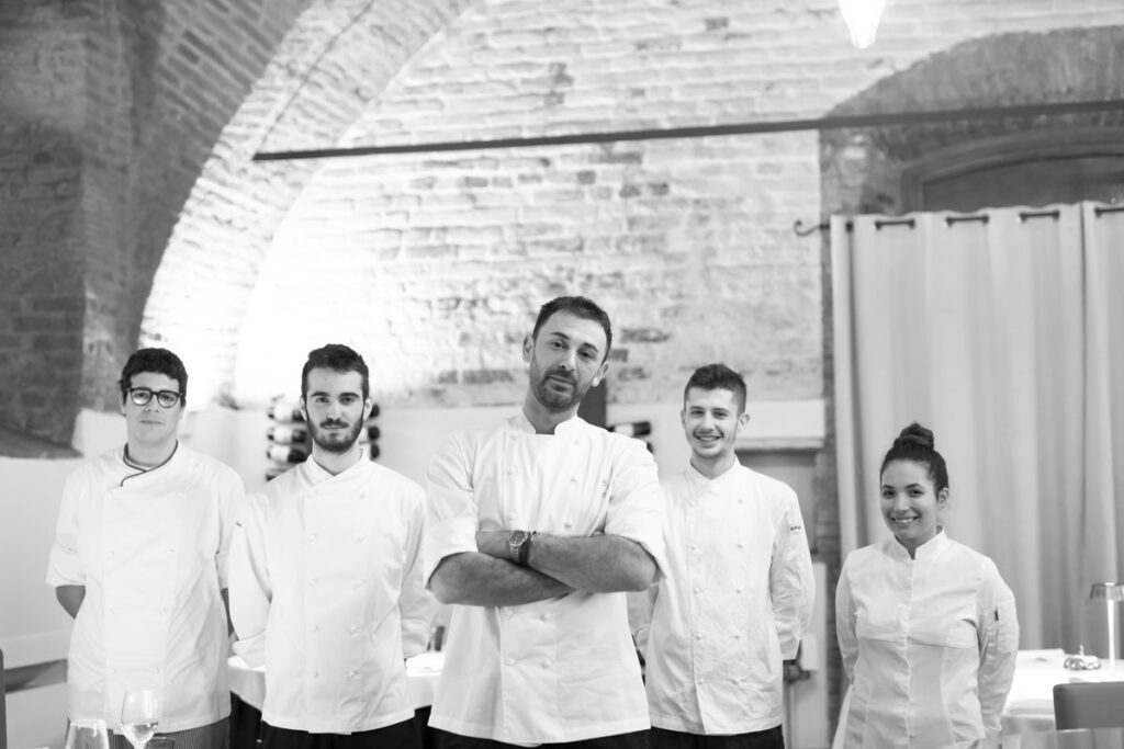 Si spegne la stella (Michelin) del ristorante Sedicesimo Secolo