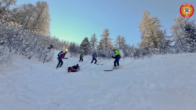 Cnsas al Gaver: si stacca una slavina mentre è in corso l’esercitazione
