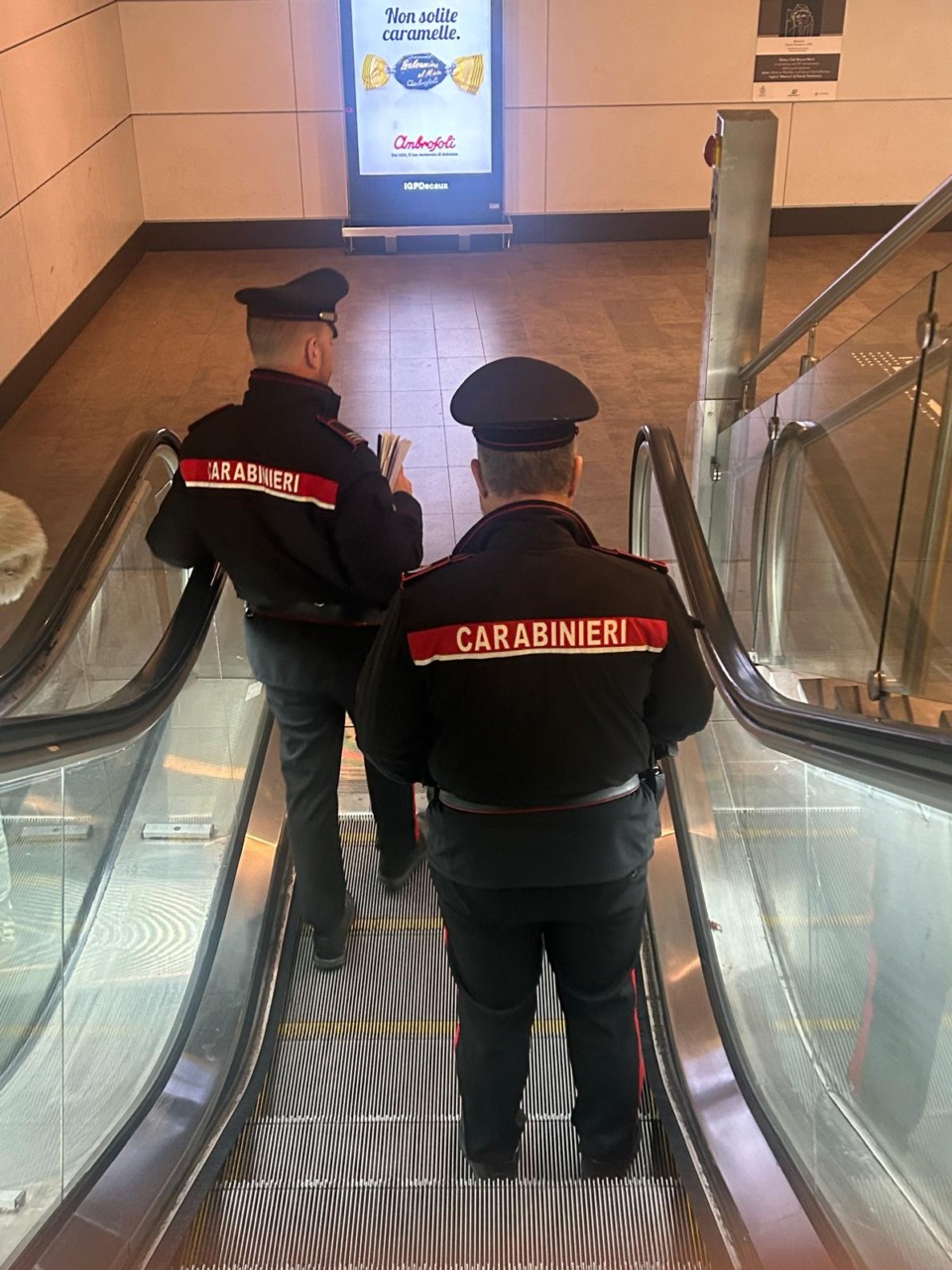 Controlli straordinari dei carabinieri in città: 25enne arrestato su mandato di arresto europeo