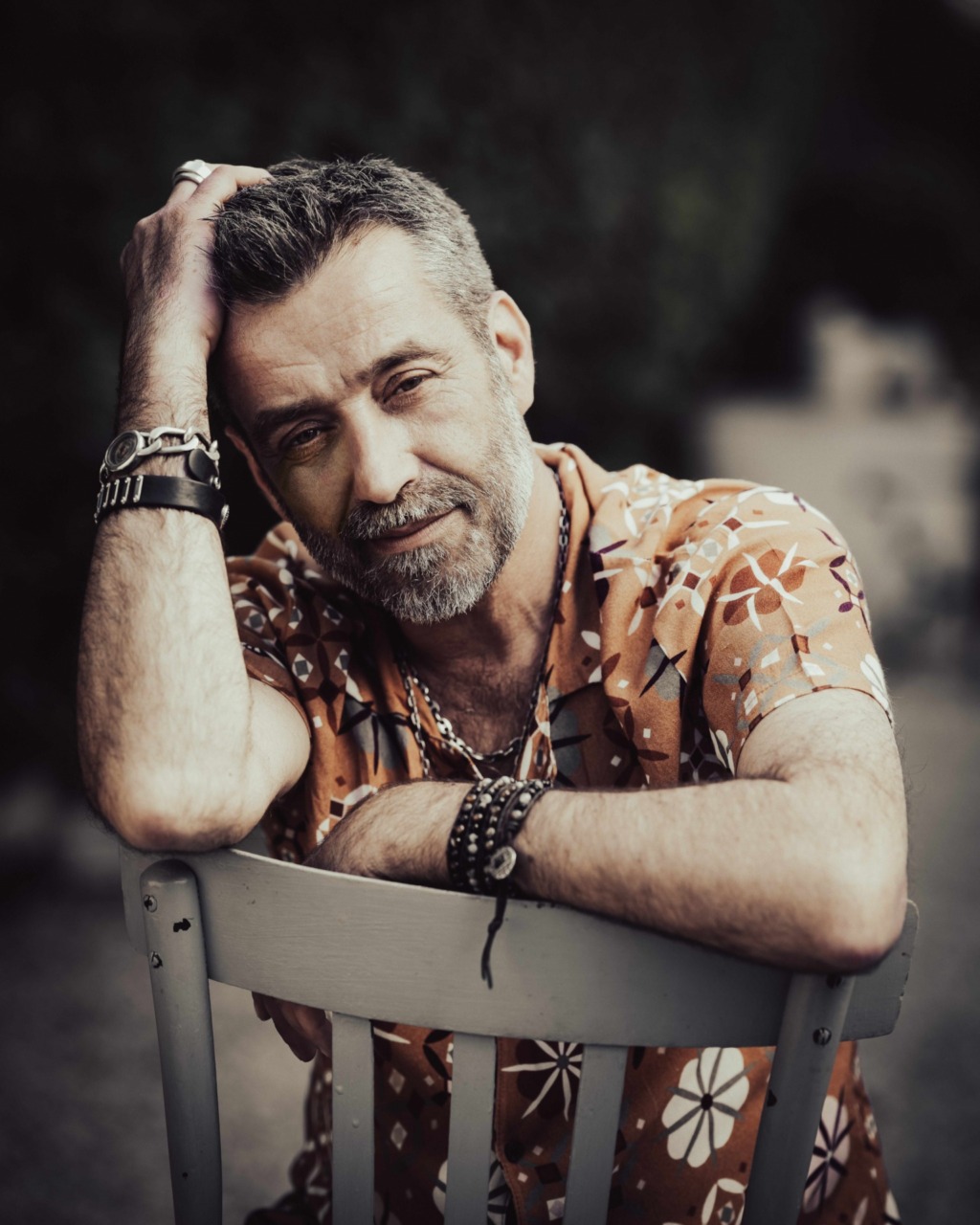 Daniele Silvestri sul palco del Tener-a-mente Festival con un live acustico