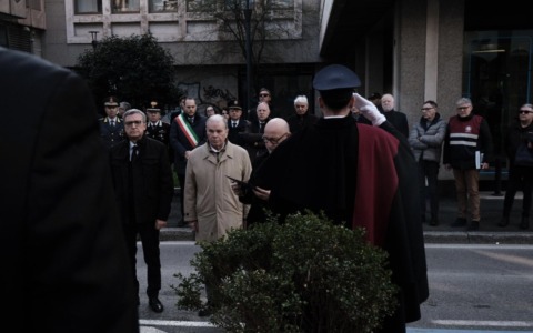 Domenico Prosperi: la cerimonia solenne e il ricordo della Polizia di Stato di Brescia