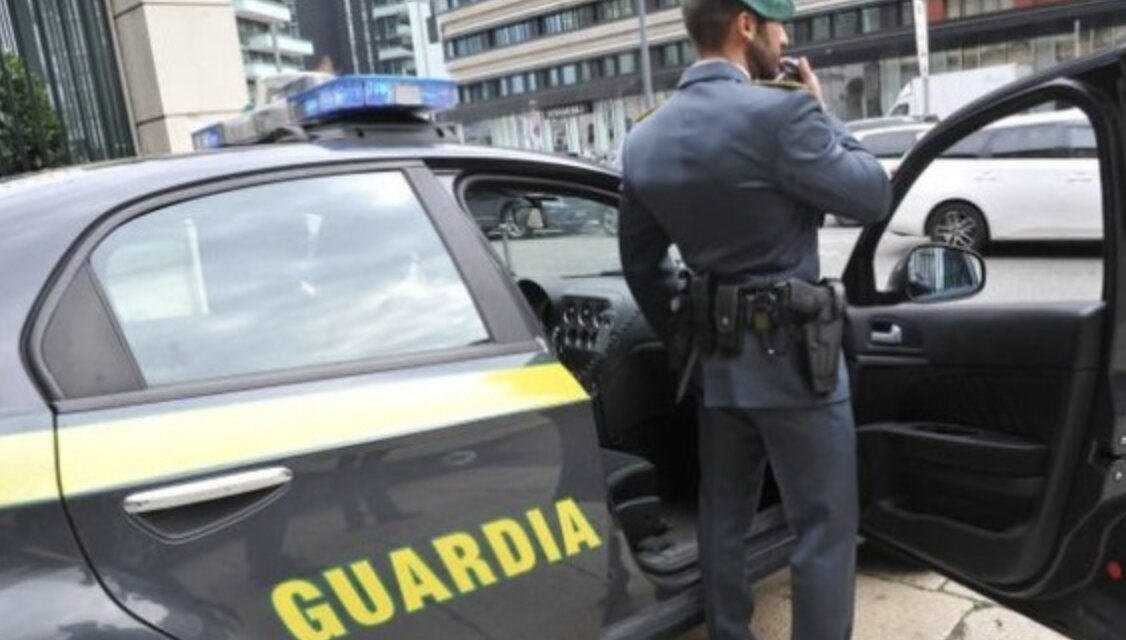 Imprenditore dichiara il falso, la Gdf confisca 500mila euro