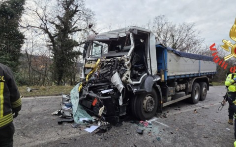 Incidente sulla Sp19 a Gussago: tre i mezzi coinvolti