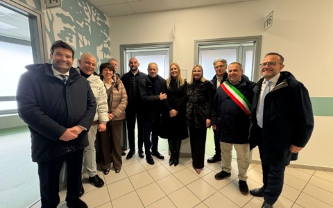 Neuropsichiatria Infantile e dell’Adolescenza di Chiari: Bertolaso visita la nuova sede