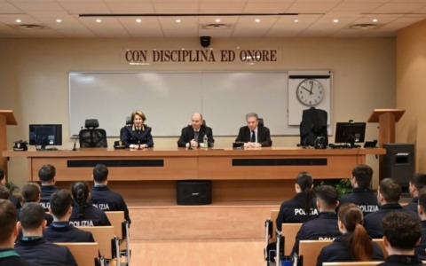 Polizia di Stato: il Questore accoglie 244 nuovi allievi