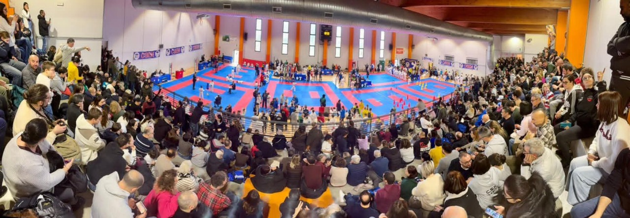 Trofeo Lombardia Csen: la Garda Karate Team conquista ben 31 medaglie d’oro