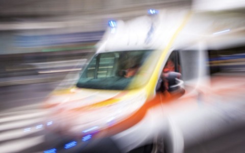 Visano: cade dalla scala per un malore, nulla da fare per un 80enne