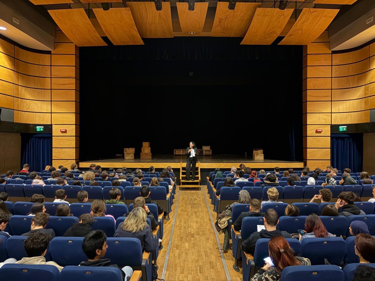 “Creature”: oltre 350 studenti bresciani al Santa Giulia per lo spettacolo organizzato da Confindustria