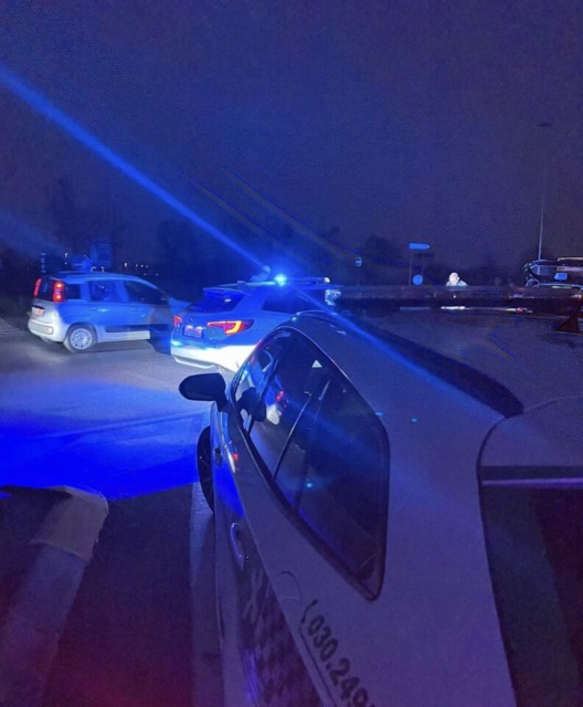 Droga e coltelli a serramanico: scoperti tre soggetti a Rezzato, scatta la denuncia