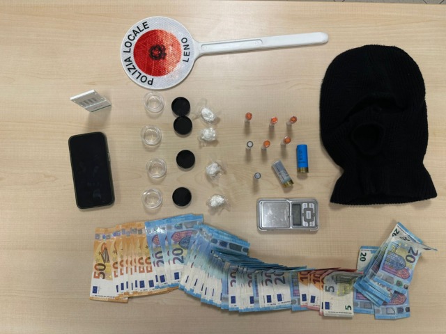 Leno: trovato con 14 dosi di cocaina e 1.400 euro in contanti, arrestato