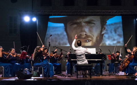 “Musiche da Oscar”: al Teatro Dis_play l’omaggio a Morricone con Susanna Rigacci