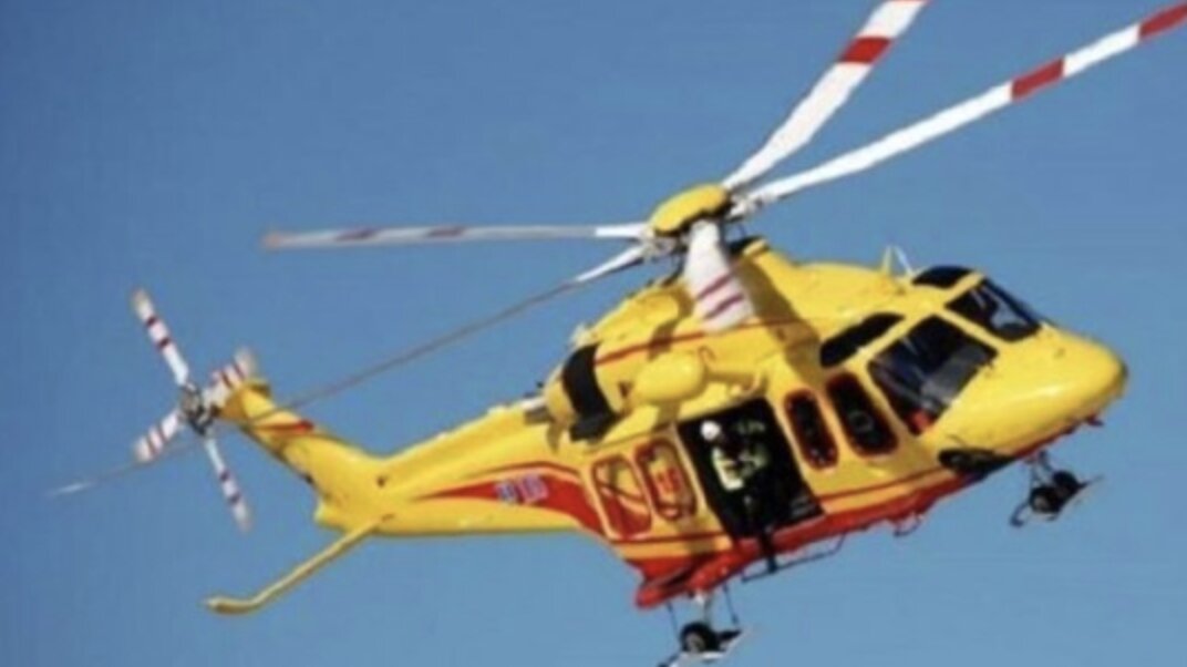 Sale Marasino: 23enne perde il controllo del parapendio e precipita da oltre sei metri