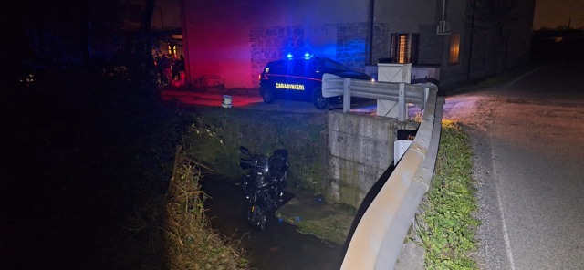 Cade nella roggia con la moto: 62enne soccorso a Palazzolo sull’Oglio