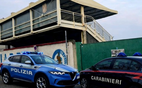 Botte tra tifosi fuori dallo stadio: 22 Daspo dopo la rissa di Palazzolo