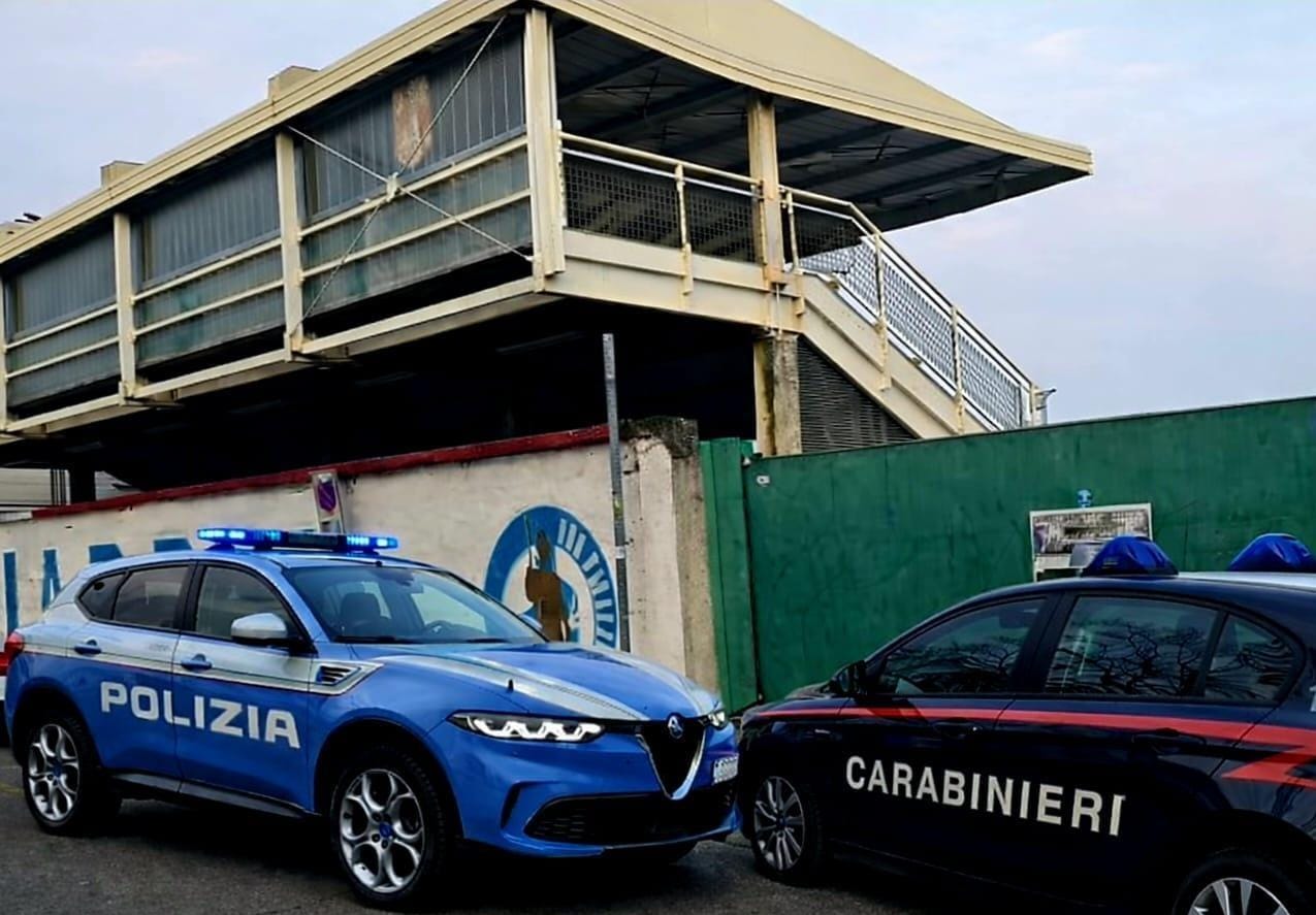 Botte tra tifosi fuori dallo stadio: 22 Daspo dopo la rissa di Palazzolo