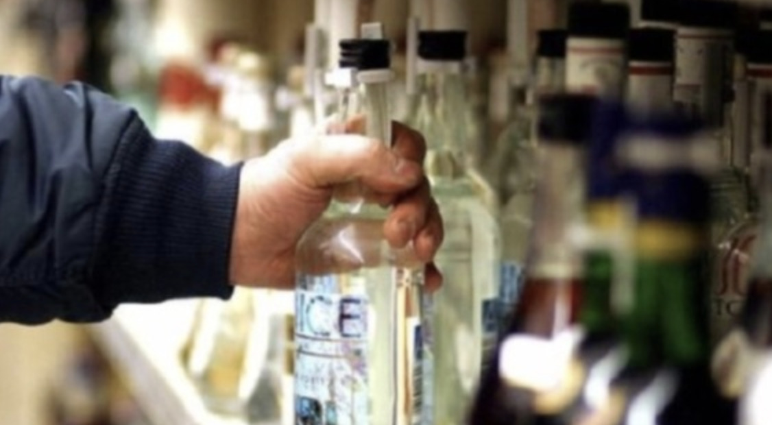 Castiglione delle Stiviere: 34enne ruba alcolici dal valore di cento euro al supermercato