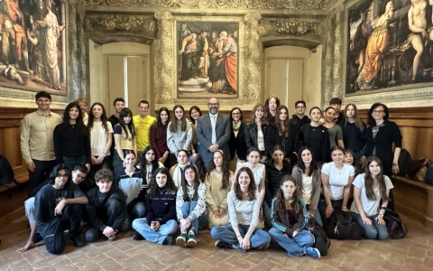 Da Darmstadt alla Loggia: una trentina di studenti in visita a Brescia