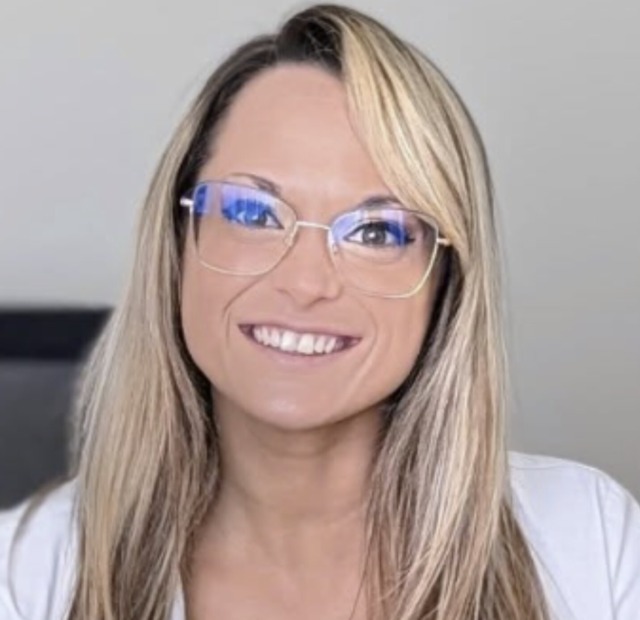 Dottoressa Giulia Mangone