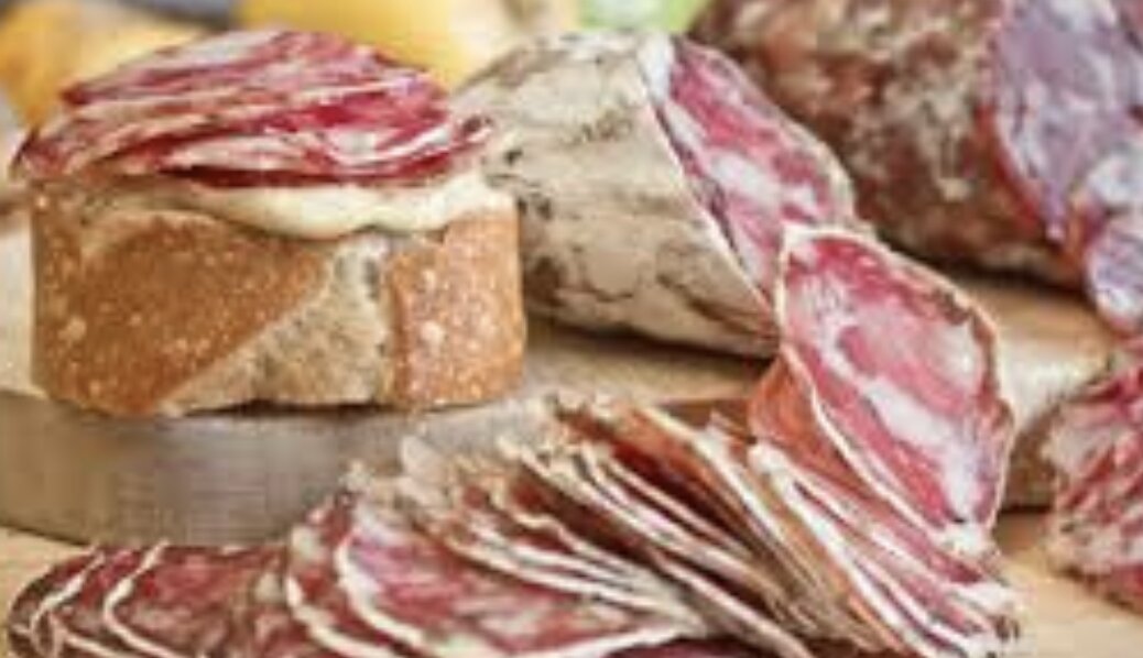 Monte Isola: cresce l’attesa per la Festa del Salame