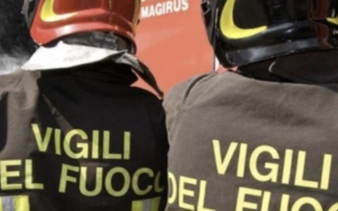 Incendi boschivi sul territorio: a Piancamuno i Vigili del Fuoco procedono con la bonifica