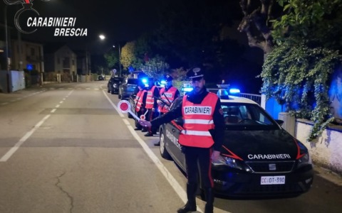 Manerbio, controlli straordinari di carabinieri e Locale: oltre settanta le persone identificate