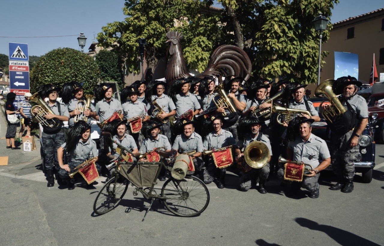 La Fanfara Bersaglieri Ciclisti di Roccafrancacompie 50 anni