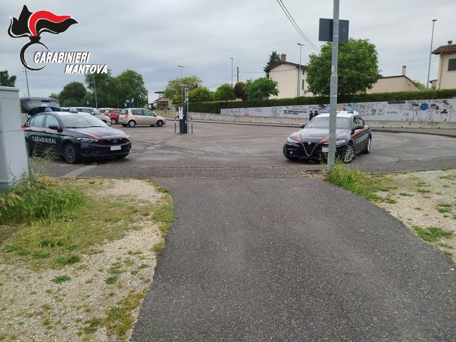 Castiglione delle Stiviere: controlli a tappeto nei pressi degli istituti scolastici e delle fermate degli autobus