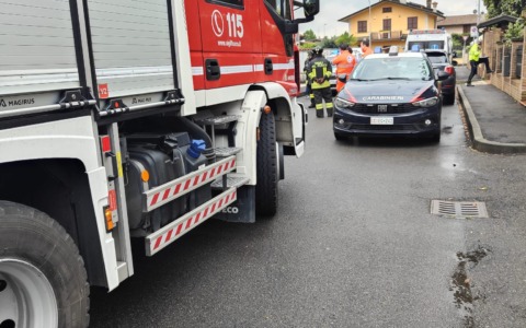 Rudiano, si barrica in casa e non apre: i soccorsi passano dalla finestra, illeso l’uomo