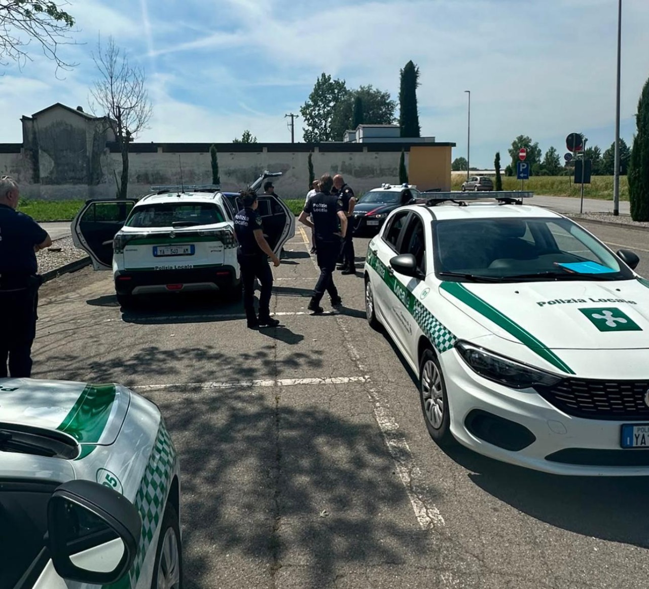 Tentano la fuga in auto: fermati dalla Polizia locale di Leno