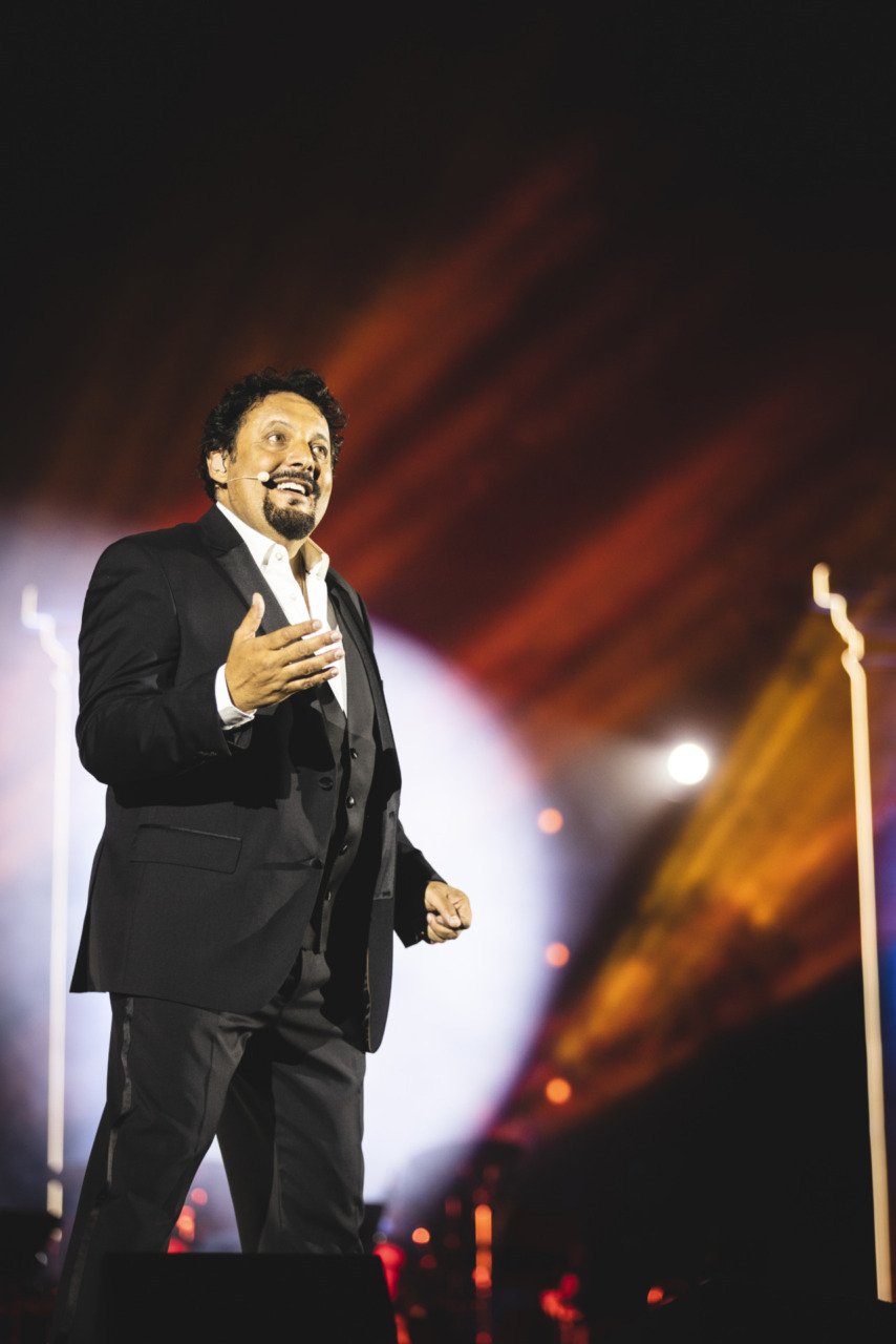 Enrico Brignano con “Bello di mamma” al Teatro Clerici di Brescia