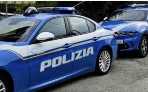 Furto di scooter in corso in viale Piave: residente lancia l’allarme, due arrestati