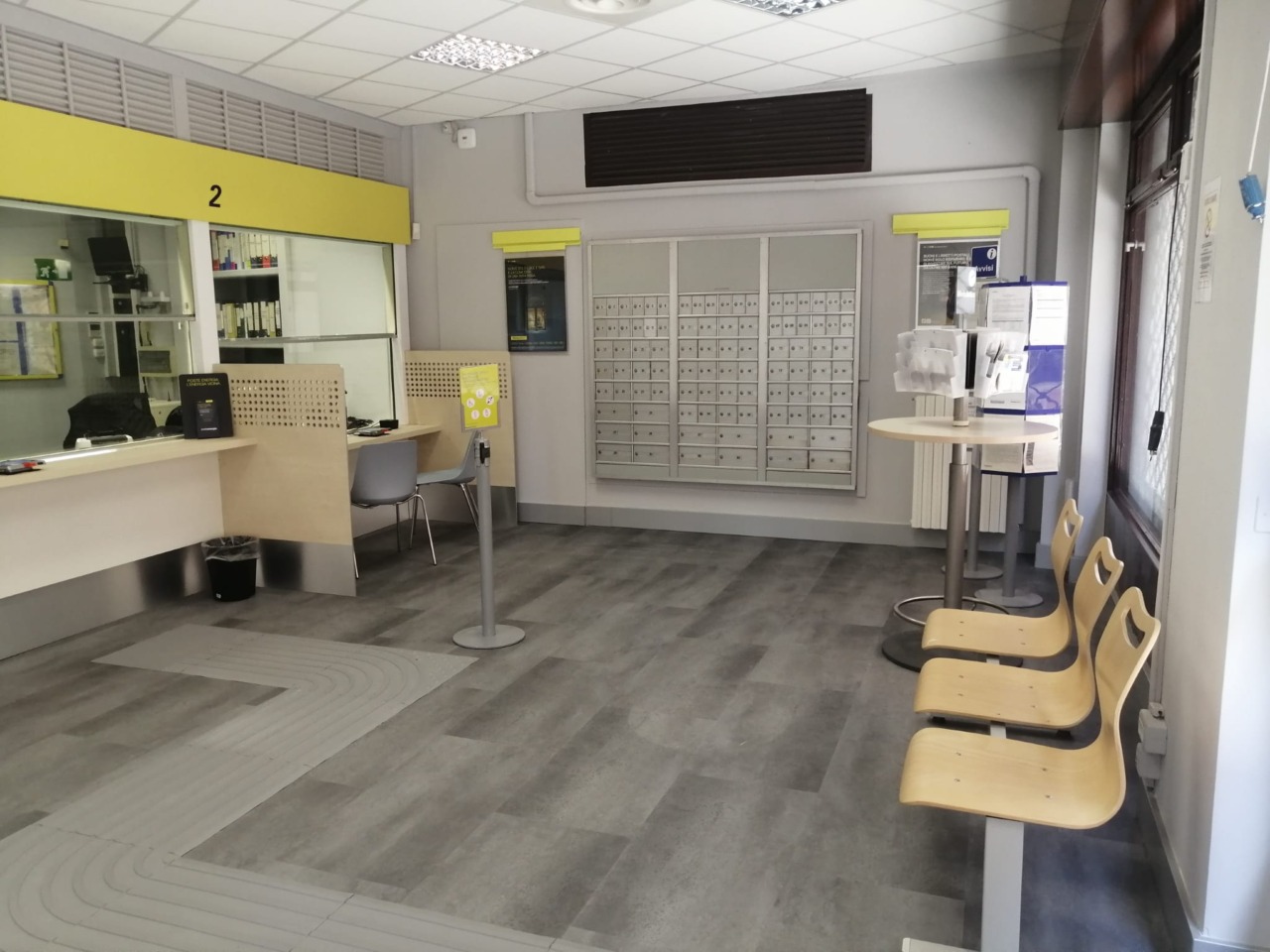 Gargnano: ha riaperto al pubblico l’ufficio postale