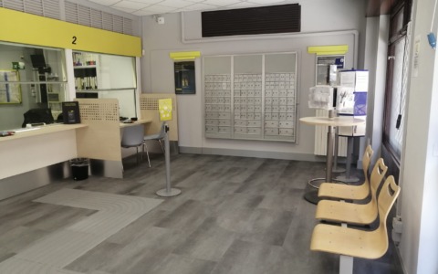 Gargnano: ha riaperto al pubblico l’ufficio postale
