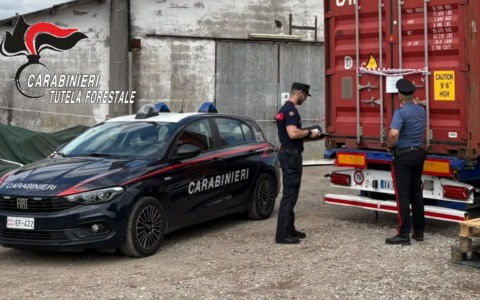 Isorella: sequestrati 3mila metri cubi di rifiuti, capannone agricolo come discarica abusiva