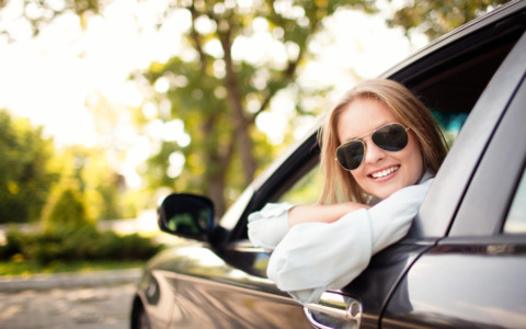 Partire sereni: i controlli dell’auto da non rimandare prima delle vacanze estive